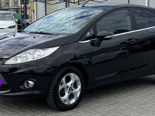 Ford Fiesta 5D foto 7