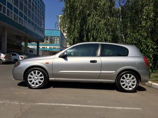 Nissan Almera foto 2