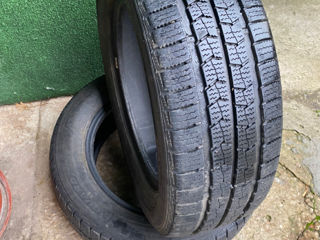 Vând 2 roti 215/60 R16C