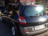 Renault Grand Scenic foto 2