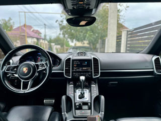 Porsche Cayenne foto 5