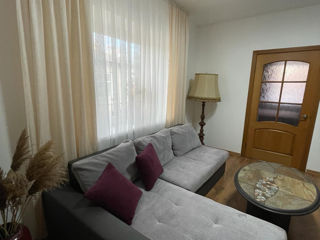 Apartament cu 3 camere, 75 m², Centru, Bălți foto 2