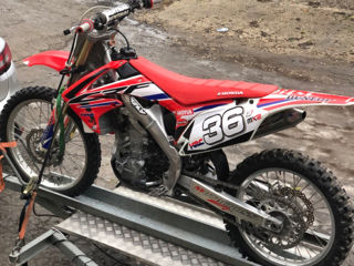 Honda CRF 250R foto 3