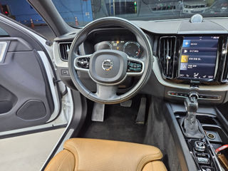 Volvo XC60 foto 3