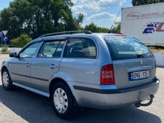 Skoda Octavia foto 5