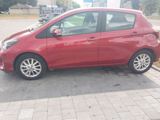 Toyota Yaris foto 4