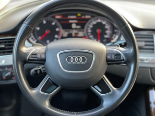 Audi A8 foto 10