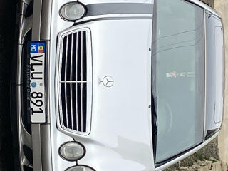 Mercedes CLK-Class foto 1