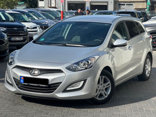 Hyundai i30 foto 1