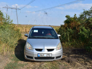 Mitsubishi Colt foto 3