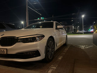 BMW 5 Series foto 5