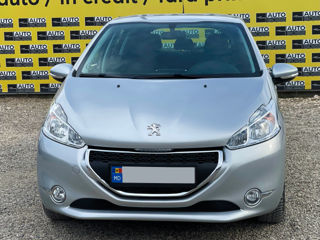 Peugeot 208 foto 5