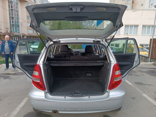 Mercedes A-Class foto 7