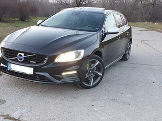 Volvo V60 foto 6