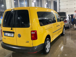 Volkswagen Caddy foto 2