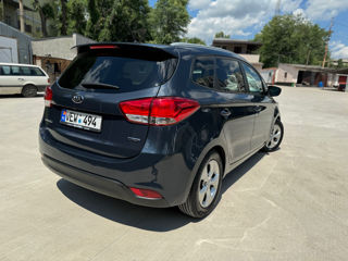 KIA Carens foto 4