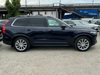 Volvo XC90 foto 1