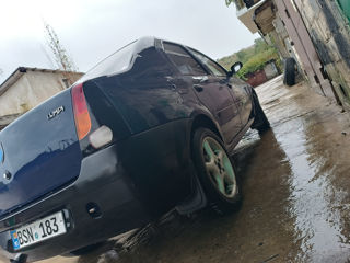 Dacia Logan foto 2