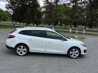 Renault Megane foto 8