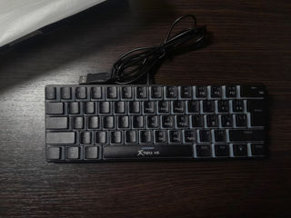 Vând tastatură mecanică xtrike me 60% foto 6