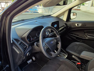 Ford EcoSport фото 12