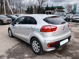 KIA Rio foto 6