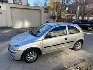 Opel Corsa foto 2