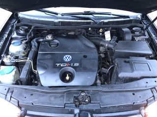 Volkswagen Golf foto 8