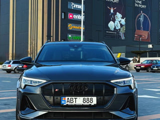 Audi E-tron Sportback foto 4