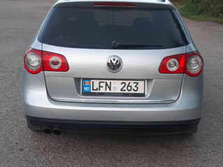 Volkswagen Passat foto 6