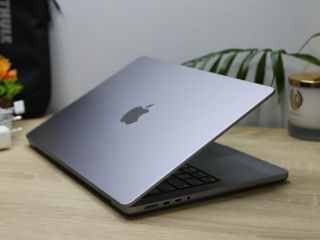 Macbook Pro 14 2021 (M1 Pro/32Gb RAM/1TB SSD) foto 6