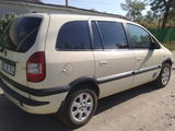 Opel Zafira foto 8