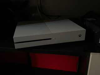 Vand xbox 1 s 1T foto 2