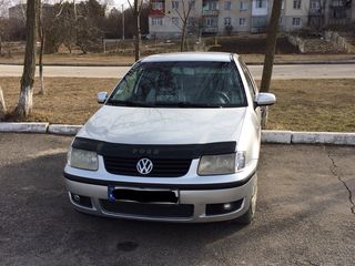 Volkswagen Polo foto 1