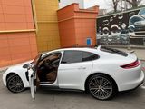 Porsche Panamera foto 4