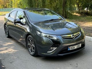 Opel Ampera foto 9