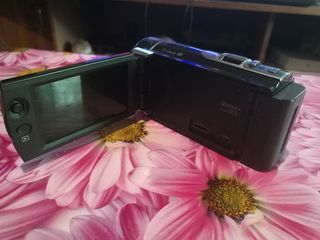 Sony HDR-cx190E foto 2