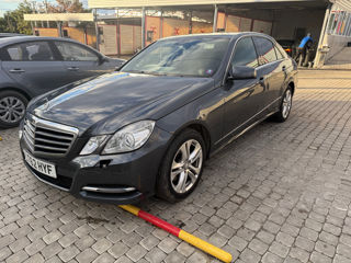 Mercedes E-Class foto 8