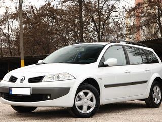 Renault Megane foto 1