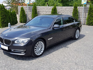 BMW 7 Series foto 15