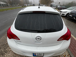 Opel Astra foto 2