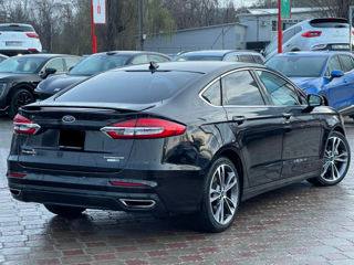 Ford Fusion foto 4