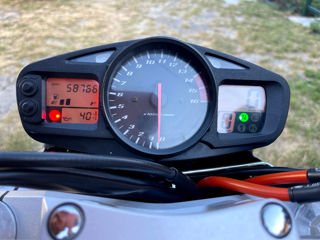 Suzuki GSR - 600 foto 4