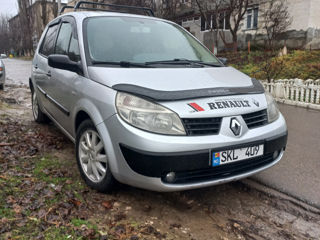 Renault Scenic foto 2