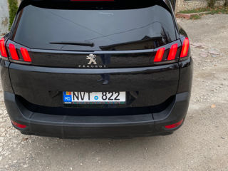 Peugeot 5008 foto 3