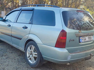 Ford Focus foto 3