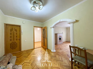 Apartament cu 3 camere, 74 m², Poșta Veche, Chișinău foto 7