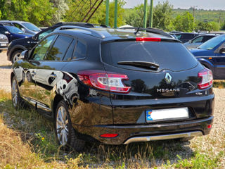 Renault Megane foto 2