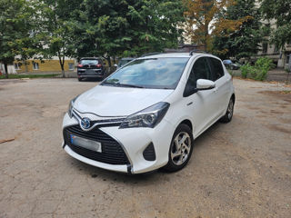 Toyota Yaris foto 1