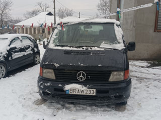 Mercedes Vito foto 3